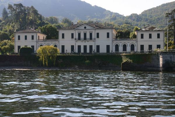 8-18-17-comodailynews---Villa-Bellagio-Castagna.jpg